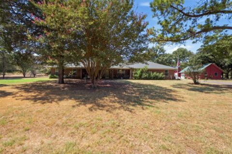 8116 Dot Hudson Road, Alvarado