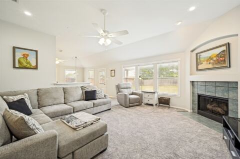 206 Ridge View Court, Decatur, TX 76234 — photo 2