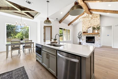 302 Grace Lane, Athens