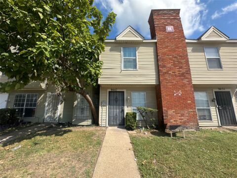 9447 Olde Towne Row, Dallas