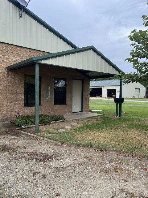 1976 Vz County Road 3507, Edgewood