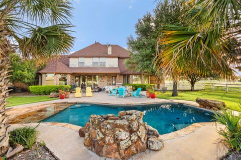 170 Steel Dust Drive, Red Oak, TX 75154 — photo 2