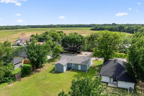 2020 Laura Street, Caddo Mills, TX 75135 — photo 3