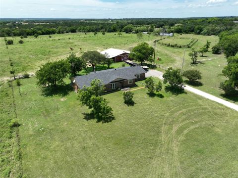 377c County Road 3244, Hico, TX 76457 — photo 3