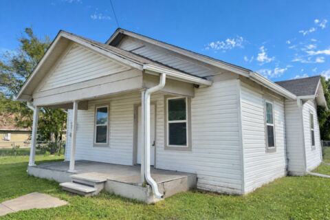 1201 E 3rd Avenue, Corsicana, TX 75110 — photo 3