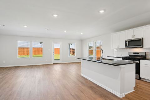 2115 Longchamp Lane, Seagoville