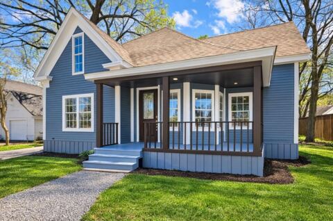415 W 7th Street, Bonham