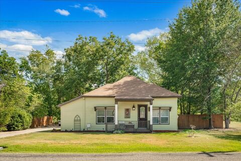220 E Holley Street, Alba, TX 75410 — photo 2