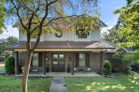 6100 Timberwolfe Lane, Fort Worth