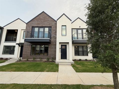 2306 Moonflower Road Bldg 22-2306, Mansfield