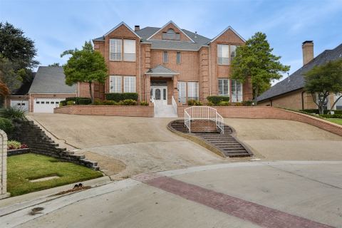 2121 Shari Lane, Garland