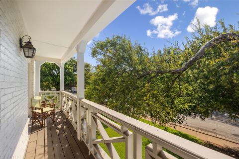 5907 E University Boulevard 201, Dallas