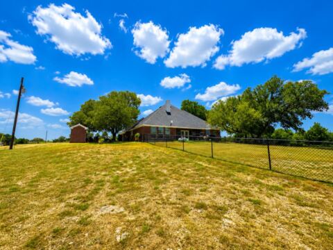 148 County Road 2627, Decatur, TX 76234 — photo 3