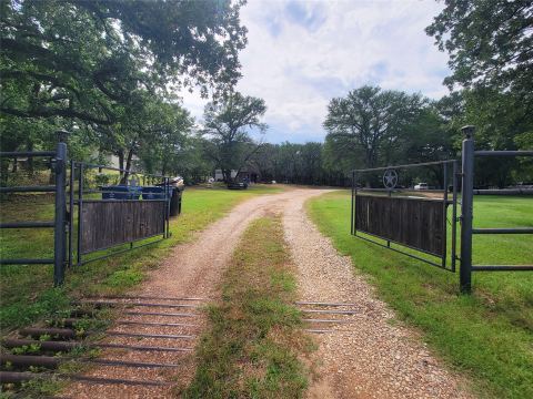 525 Estates Drive, Copper Canyon, TX 75077 — photo 3
