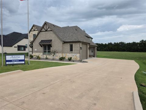 232 Redwood Circle, Trenton, TX 75490 — photo 2