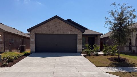 6011 Midsummer Way, Crandall