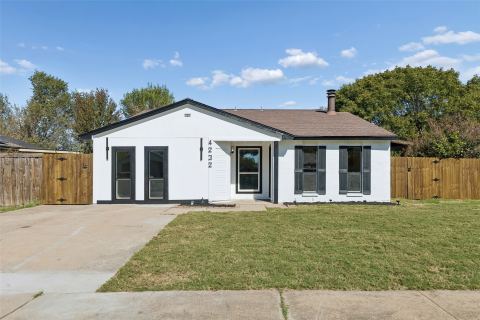 4232 Caldwell Avenue