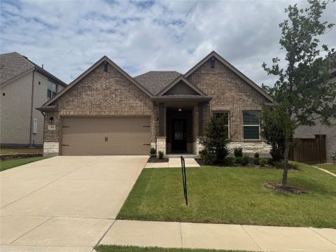 1004 Copper Smith Way, Forney