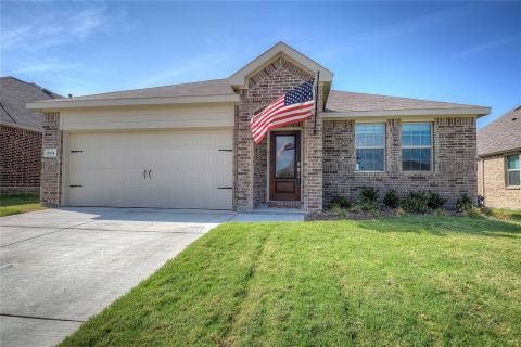 2124 Whispering Sage Boulevard, Royse City