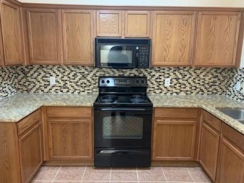 2226 Glacier Park Lane, Grand Prairie