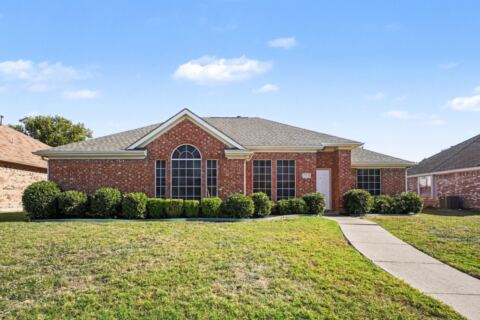2604 Creek Crossing Road, Mesquite
