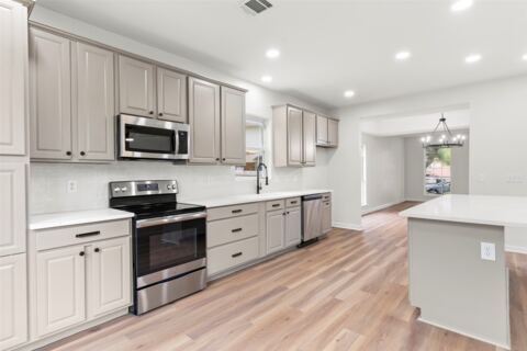 5423 Bryce Canyon Court, Fort Worth