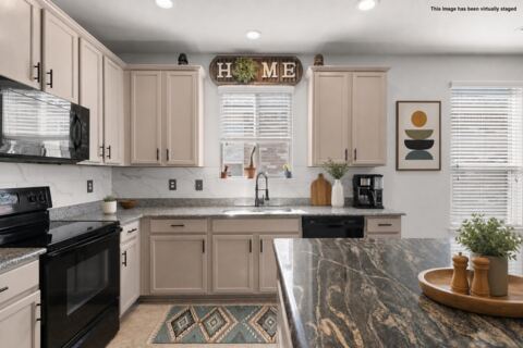 8213 Wildwest Drive, Fort Worth