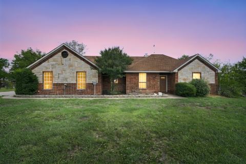 1460 Palmyra Road, Palmer