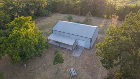 4300 County Road 4640, Trenton