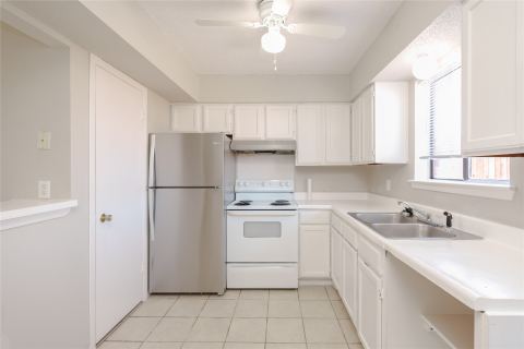 2813 Wimbledon Court D, Garland
