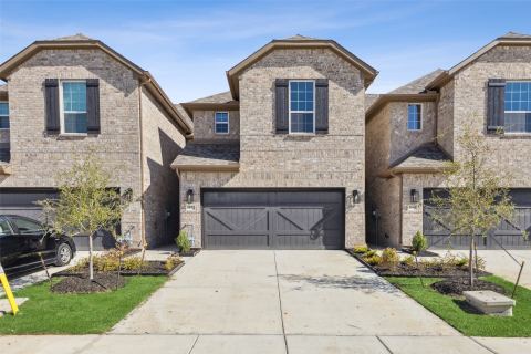 908 Heart Reef Road