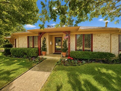 7260 Alto Caro Drive, Dallas