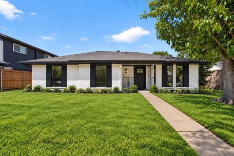 3229 Brook Glen Drive