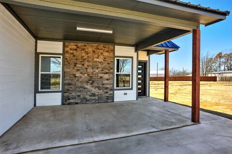 1304 Country Road B, Whitesboro, TX 76273 — photo 2