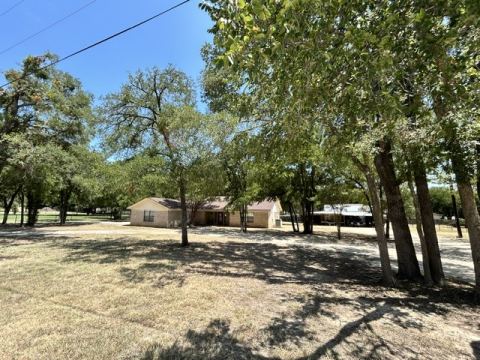 137 County Road 1759A, Clifton, TX 76634 — photo 2