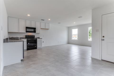 119 Sunflower Street, Princeton