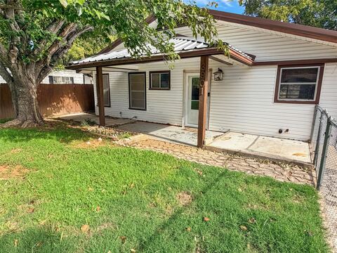 3901 Greenbrook Street, Granbury, TX 76048 — photo 2