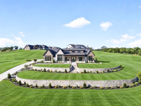 111 Gibson Bend