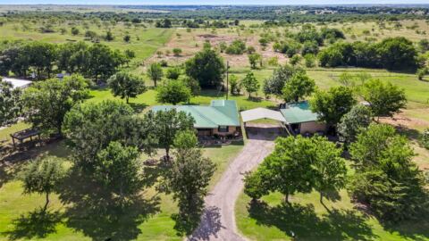 2073 Fm 1182, Ennis, TX 75119 — photo 2