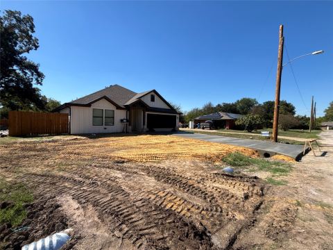 602 N 33RD Street, Corsicana