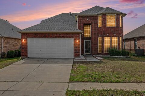 4616 Parkmount Drive, Fort Worth