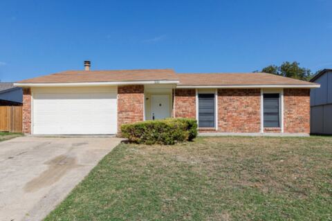 233 Rockcrest Drive, Mesquite