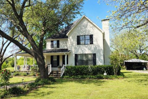 608 N Lamar Street, Tioga