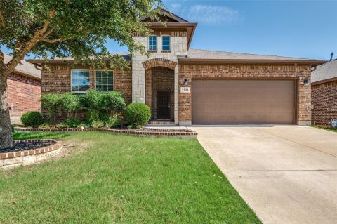 1733 Kachina Lodge Road, Fort Worth
