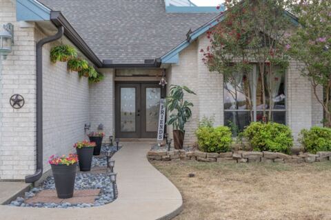 9024 S Highway 174, Rio Vista, TX 76093 — photo 2