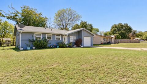 8829 Easley Street, White Settlement, TX 76108 — photo 2