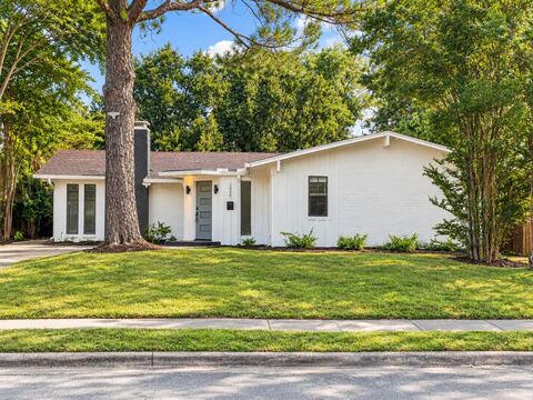 3038 Talisman Drive, Dallas, TX 75229 — photo 3