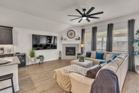 5605 SALT SPRINGS Drive, Fort Worth