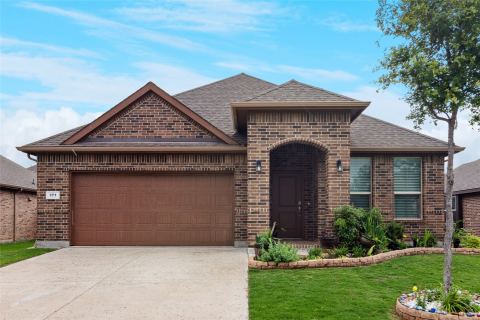171 Colter Drive, Waxahachie