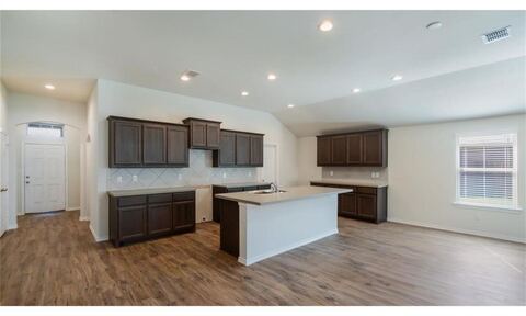 9201 Forbes Mill, Fort Worth, TX 76179 — photo 3